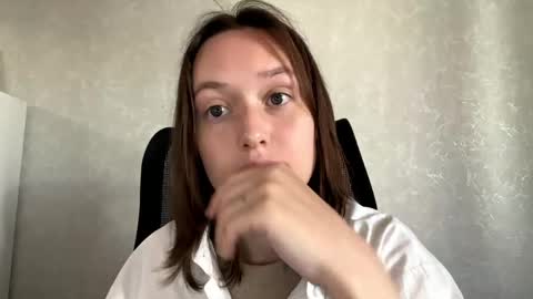 Melisa online show from June 1, 4:03 am