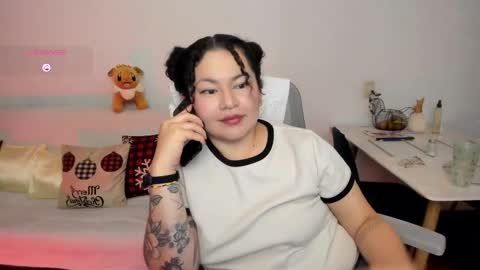 girl_inline online show from December 2, 12:01 am