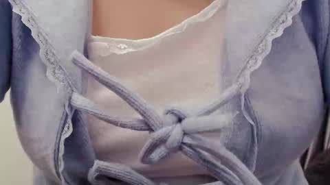 girlhanoi online show from February 10, 3:15 pm