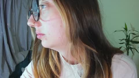 Maze    Thumbs up online show from January 16, 1:37 am