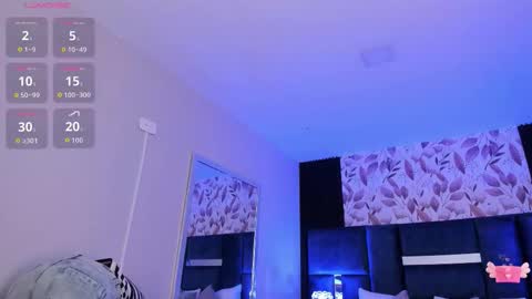     online show from October 12, 11:23 am