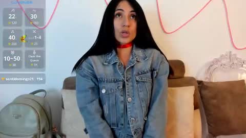 Gisell s online show from March 10, 9:51 pm