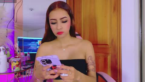 giselleclair online show from April 6, 4:46 am