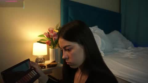 Agness online show from November 14, 2:50 pm