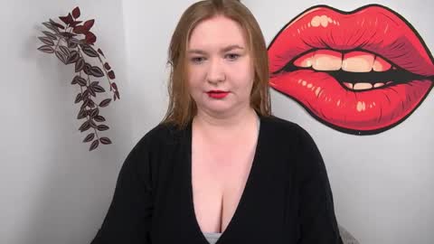 Nikki online show from March 8, 3:27 pm