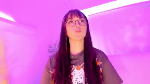 Mimi online show from September 30, 6:57 pm