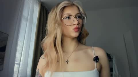 Cherry online show from April 9, 8:09 am