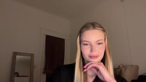 glow_angel online show from January 21, 5:41 pm