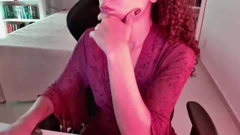 Fauna online show from November 25, 11:27 pm