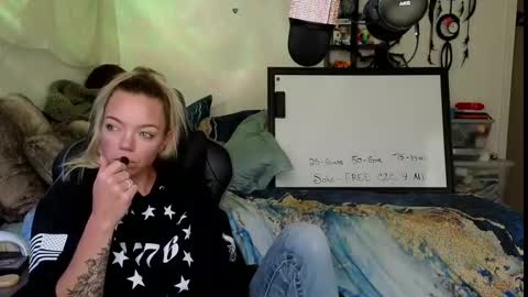 Patricia Mars           Goddess of Mars twitter thegoddessmindy online show from September 11, 3:23 pm