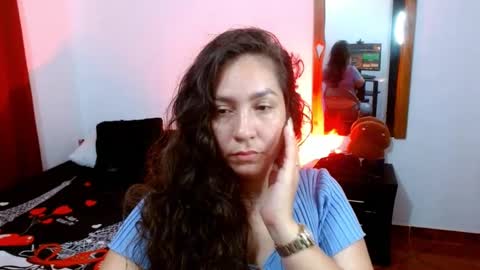  Naih Reyes online show from January 11, 8:00 am