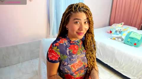 Mary online show from September 25, 6:39 pm