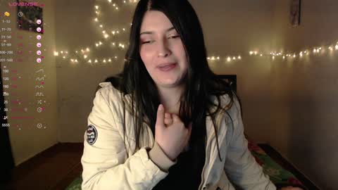 goldencandycotton online show from February 4, 11:05 am