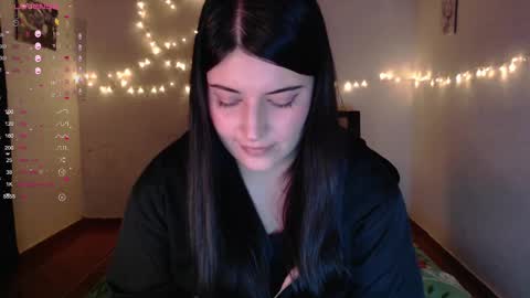 goldencandycotton online show from February 10, 6:09 am