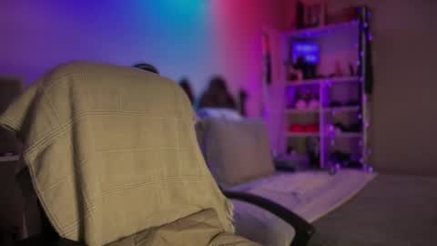 Goldengirlcartier online show from September 23, 3:37 am