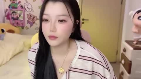 gorgeous girl33 online show from September 26, 7:55 pm