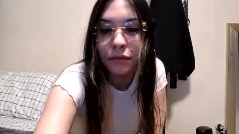 gothbaby305 online show from January 25, 1:43 am