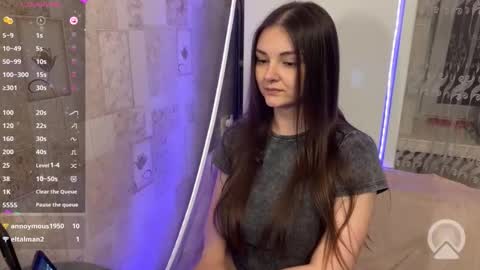 Grace Brown online show from May 15, 11:07 pm