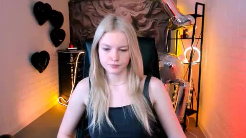 Grace Glamour online show from February 17, 5:07 am