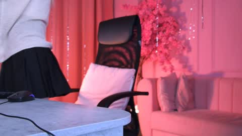 Grace Glamour online show from April 8, 5:09 am