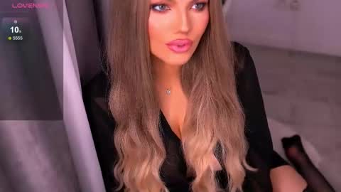 Grace online show from October 8, 2:32 pm