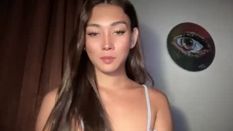 kianna online show from May 11, 4:04 pm