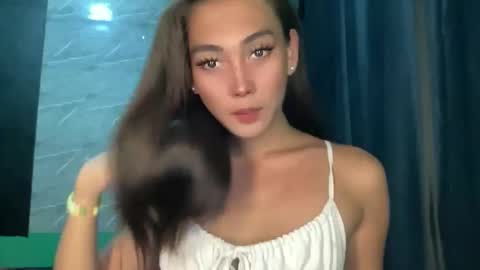 kianna online show from May 5, 9:45 am