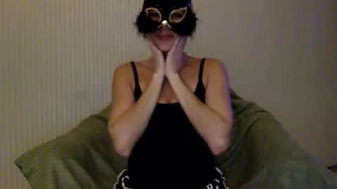 Clara online show from November 8, 1:54 am