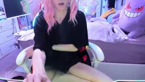 GreenEyedLovexo online show from April 8, 3:14 pm