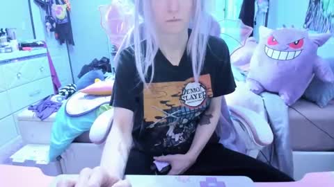 GreenEyedLovexo online show from March 7, 4:44 pm