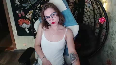 Lina online show from June 27, 12:22 pm