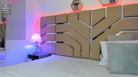 greidy_baker online show from October 15, 3:20 am