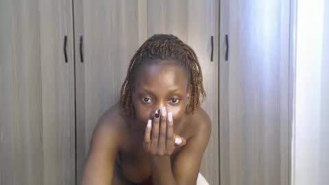 Miss Incredible online show from January 9, 11:58 am