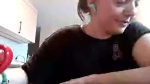 Alana online show from May 4, 5:33 am
