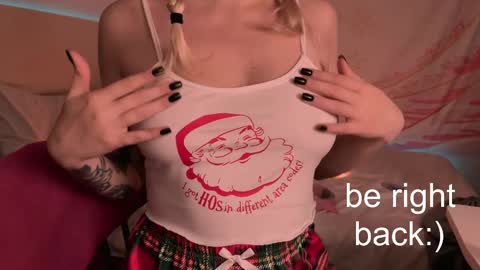 Lana online show from February 27, 7:04 pm