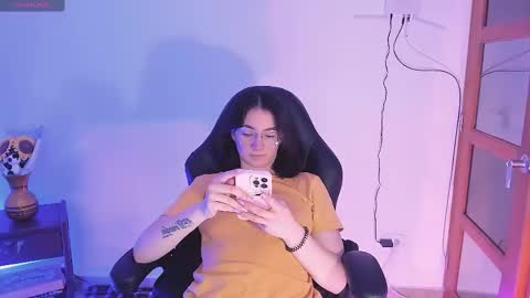 haanna_thompsoon online show from December 9, 7:07 pm