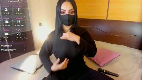 Linda online show from October 16, 3:42 am