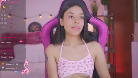 Hade online show from September 12, 7:32 pm