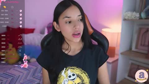 Hade online show from March 3, 6:53 pm