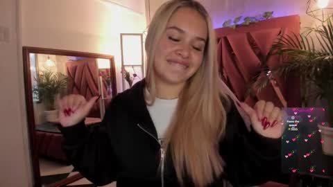 Haely online show from March 4, 11:19 am