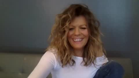 Hailey online show from November 13, 7:46 pm