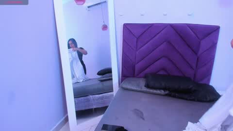 Hailey online show from February 5, 11:55 am