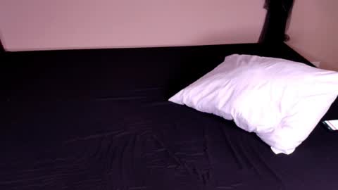 HailWilds online show from November 7, 6:30 am