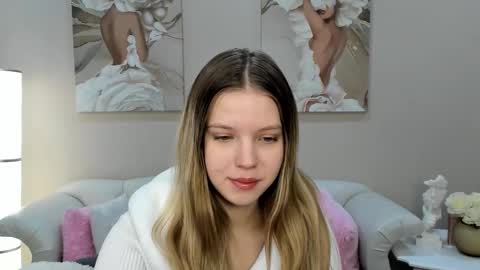 HallyBradley online show from February 25, 5:17 am