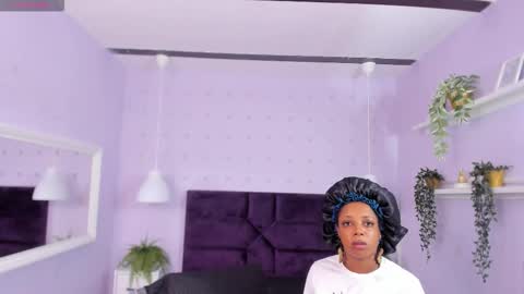 hanaahquinn online show from October 27, 11:28 am