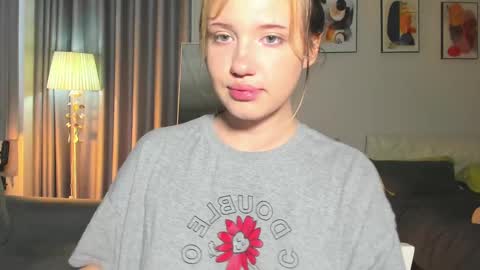 hanahwoods online show from February 25, 11:15 pm