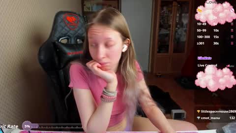 Mila online show from February 4, 2:20 pm