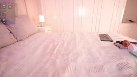 hanna online show from September 16, 3:14 am