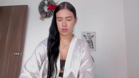 HANNA online show from December 16, 6:03 pm