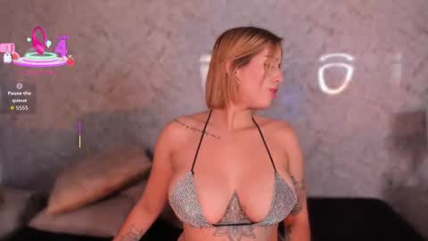 Hanna  online show from December 15, 8:58 pm